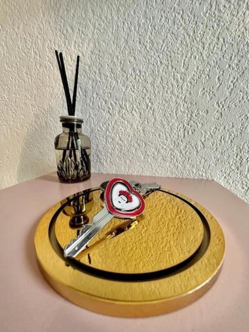 شقة Chez Frida, Escapade Nimoise نيم المظهر الخارجي الصورة